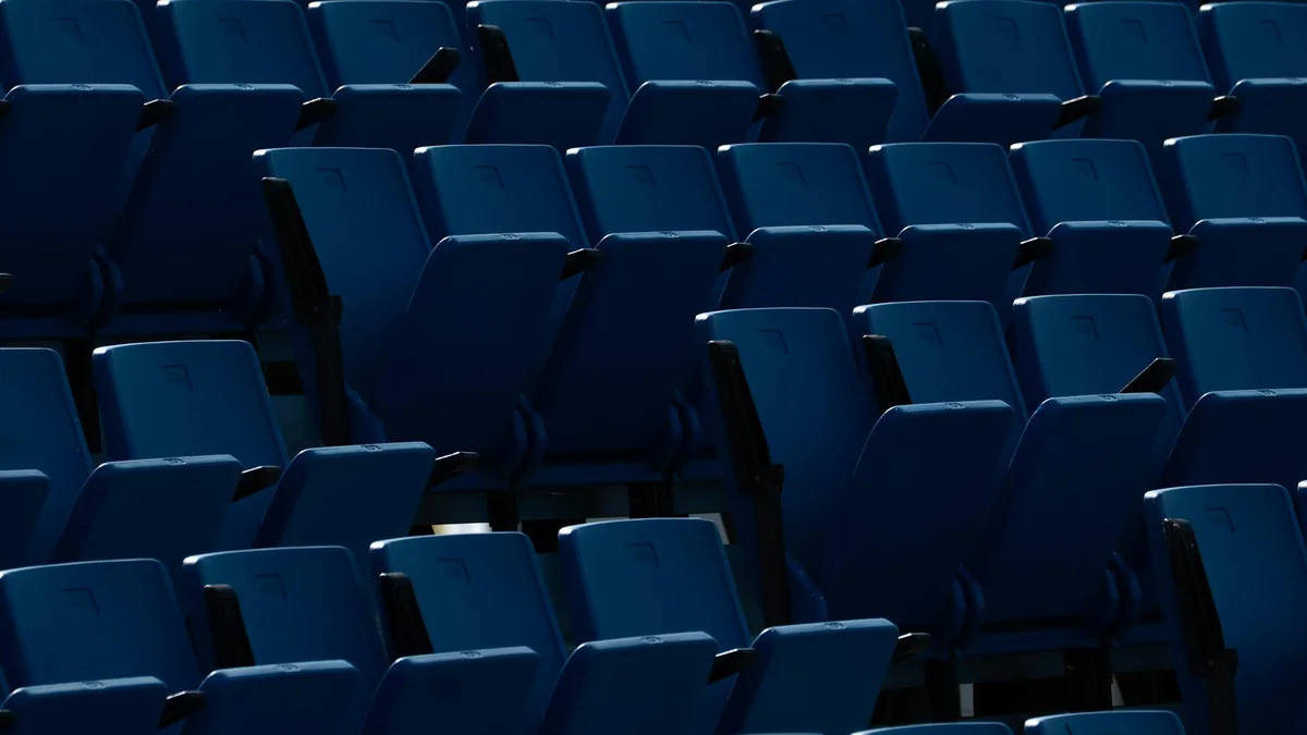 Ticketmaster taglia 350 posti: colpa dell'AI, non della crisi