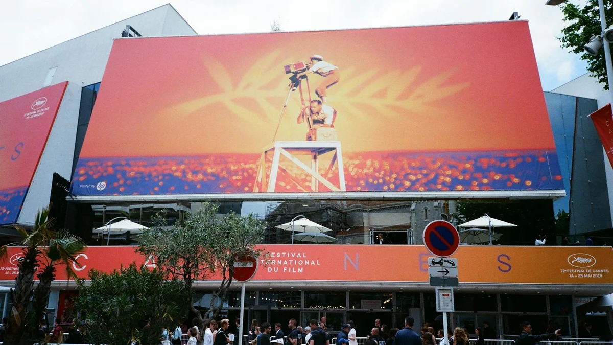 Cannes 2026 al via: tributo a Peter Jackson e il discorso politico di Jane Fonda