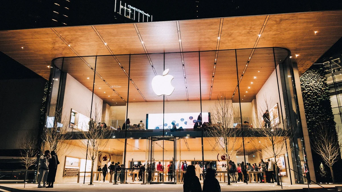 iPhone Duo: prezzo, uscita e com'è il pieghevole Apple
