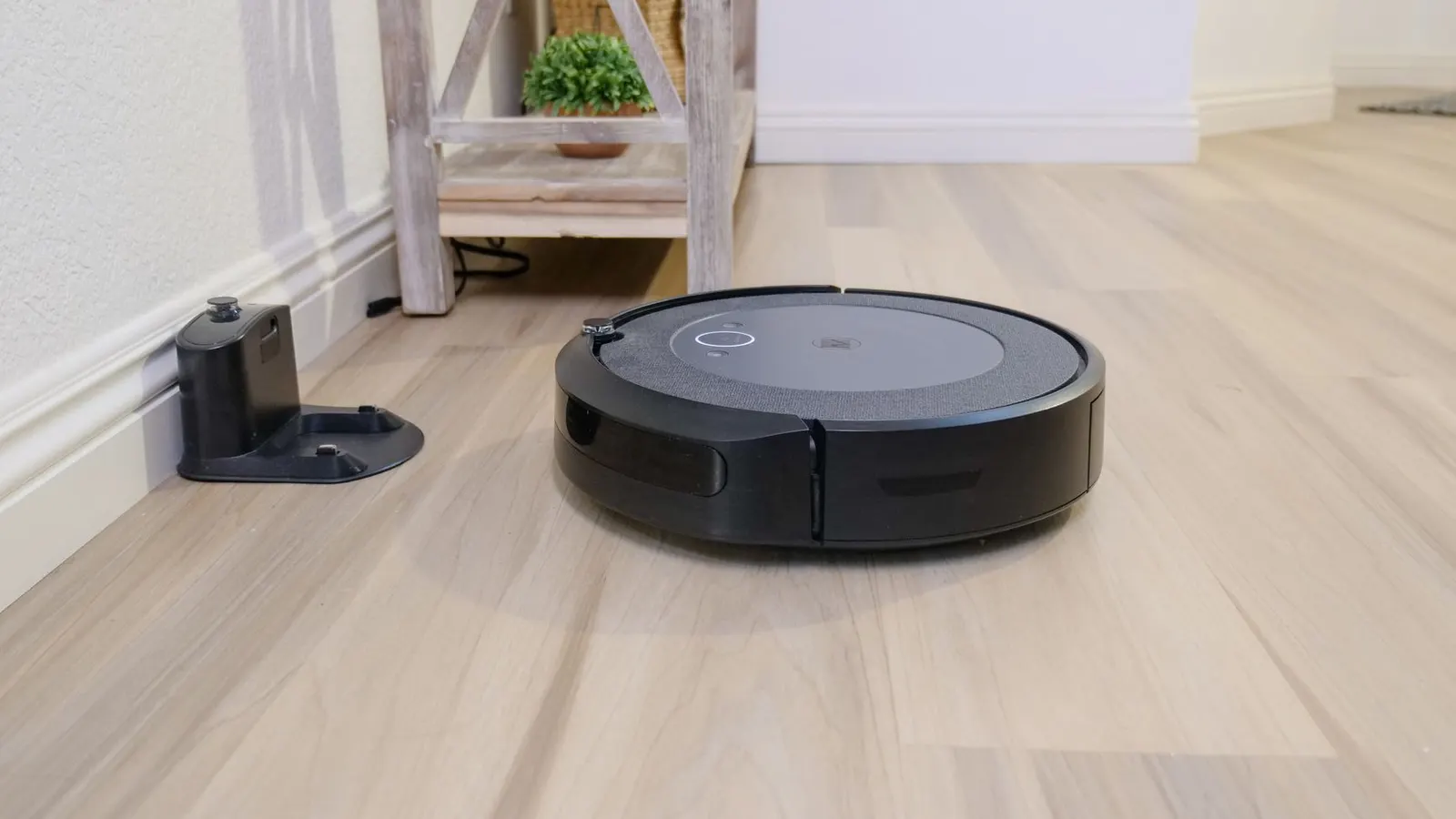Robot aspirapolvere non torna alla base: le 7 cause vere
