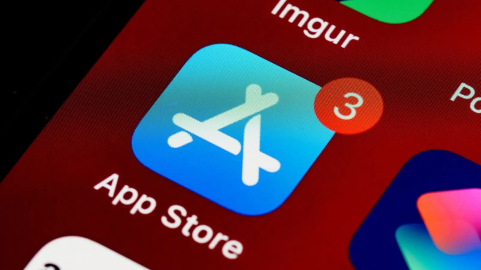 Claude AI quanto costa: l'app iPhone costa il 43% in più